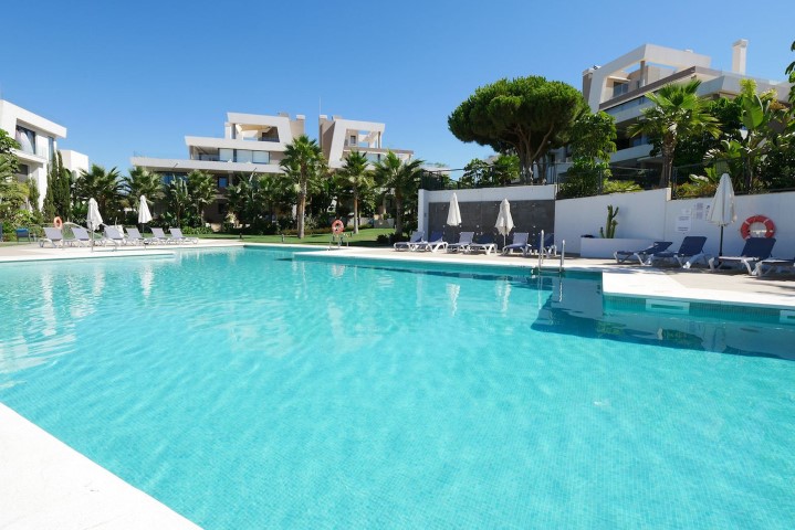 cabopino apartment marbella